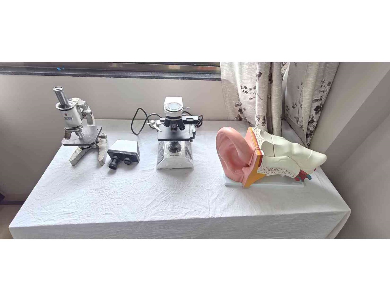 Laboratory Microscope